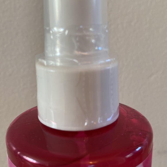 NWT Pure Rosewater Facial Mist 237ml - Picture 3 of 4